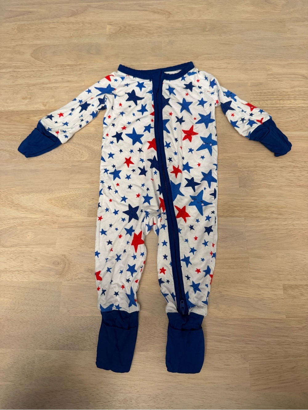Little Sleepies Zippy - Bright Stars